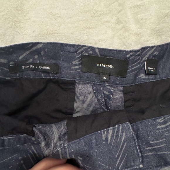 Vince Griffith Slim Fit Palm Print All Hemp Shorts in Coastal - Picture 4 of 8